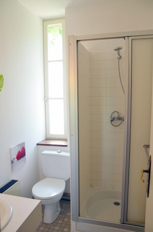 Auberge La Croix Blanche Combreux Rom bilde
